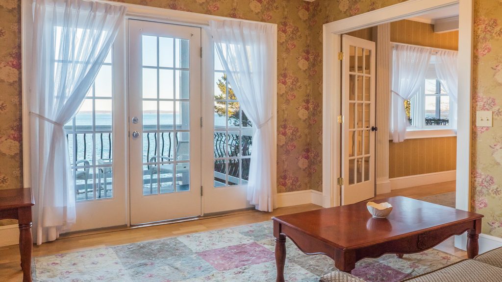 The sitting room in Willows king suite 212 at the Atlantic Oceanside Hotel in Bar Harbor, Maine