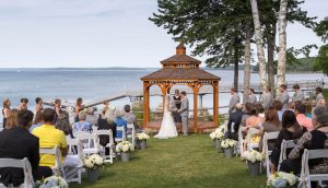 Beautiful outdoor wedding at the Atlantic Oceanside Hotel in Bar Harbor, Maine